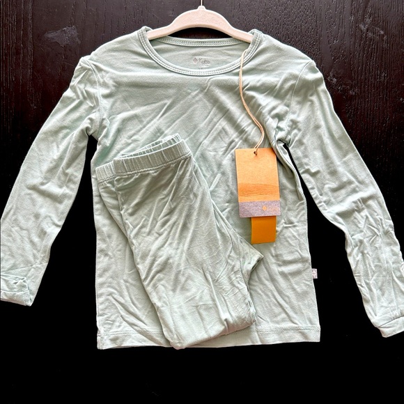 NWT Kyte baby Jade 3T long sleeve pajamas - Picture 2 of 5